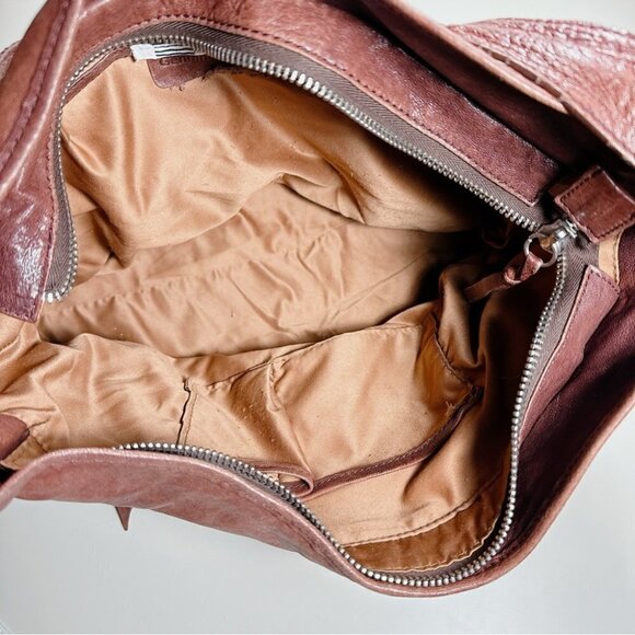 Elegant Brown Leather Hobo Bag - Picture 13 of 14